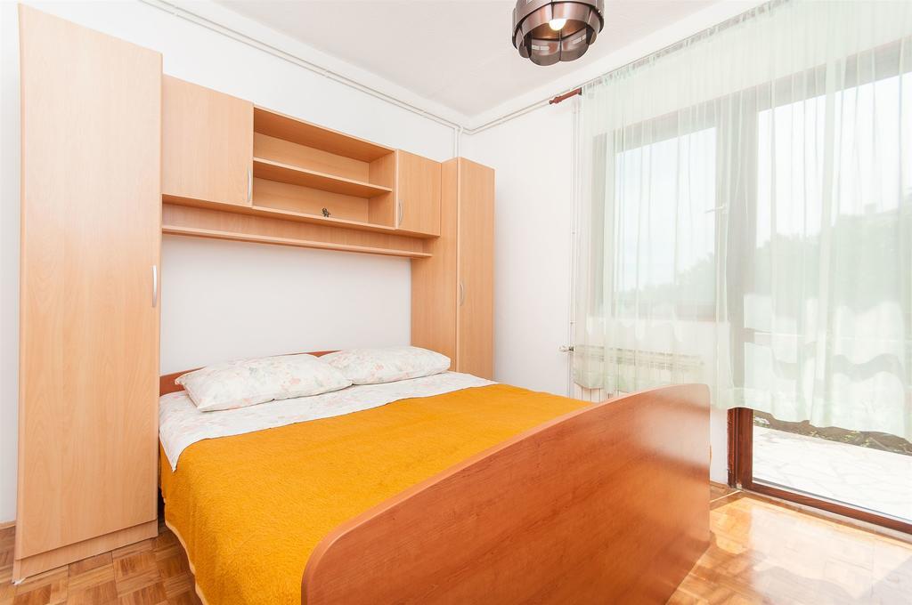 Apartments Natasa Трогир Экстерьер фото
